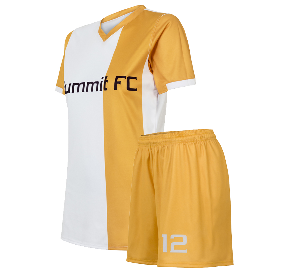 Womensocceruni5